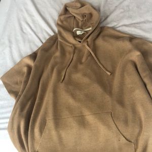 NWOT short sleeved lou&grey poncho.